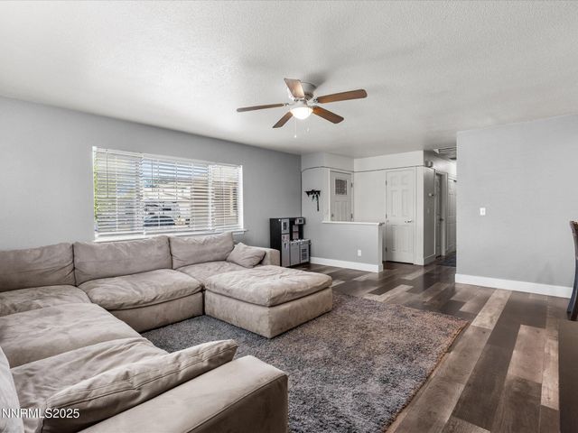 327 Burntwood Street, Fallon, NV 89406