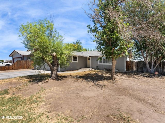 327 Burntwood Street, Fallon, NV 89406