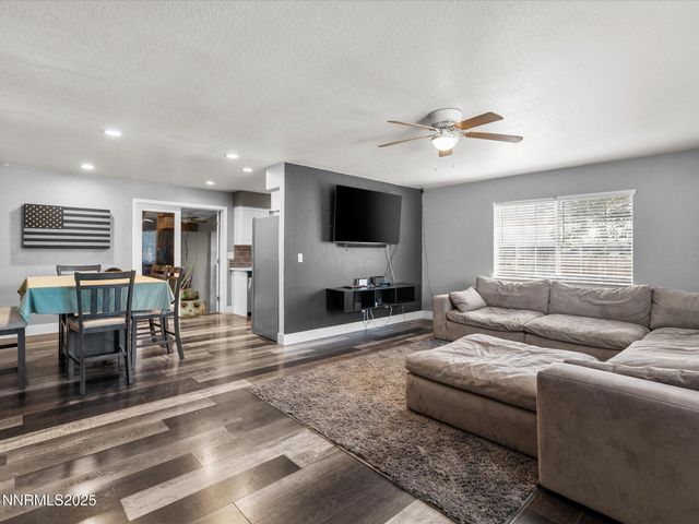 327 Burntwood Street, Fallon, NV 89406