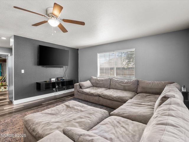 327 Burntwood Street, Fallon, NV 89406