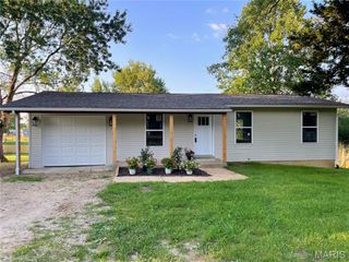 1671 Elmont Road, Sullivan, MO 63080