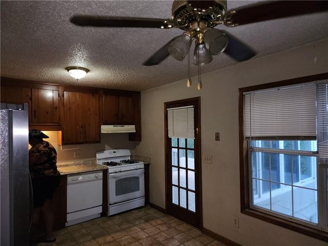 3234 Valley View Street, Powder Springs, GA 30127