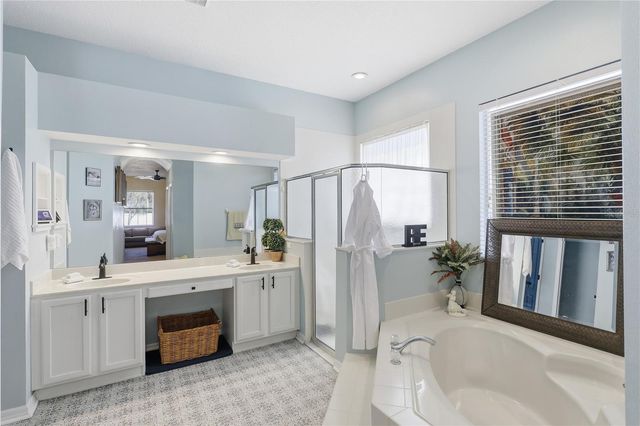 39 WOODHOLLOW LANE, Palm Coast, FL 32164