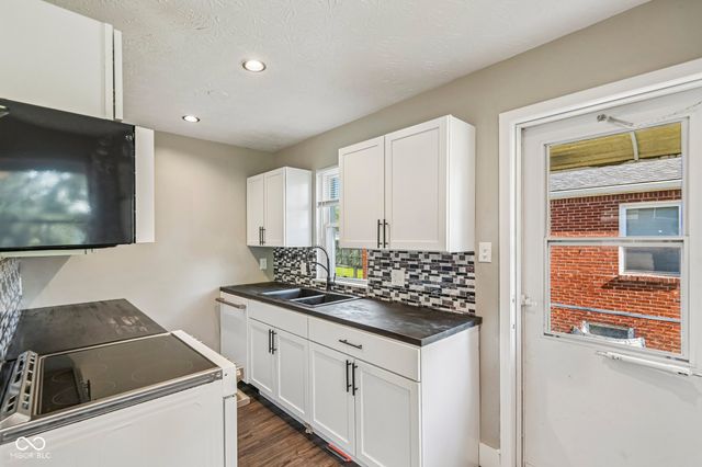 314 S Webster Avenue, Indianapolis, IN 46219