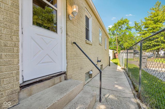 314 S Webster Avenue, Indianapolis, IN 46219