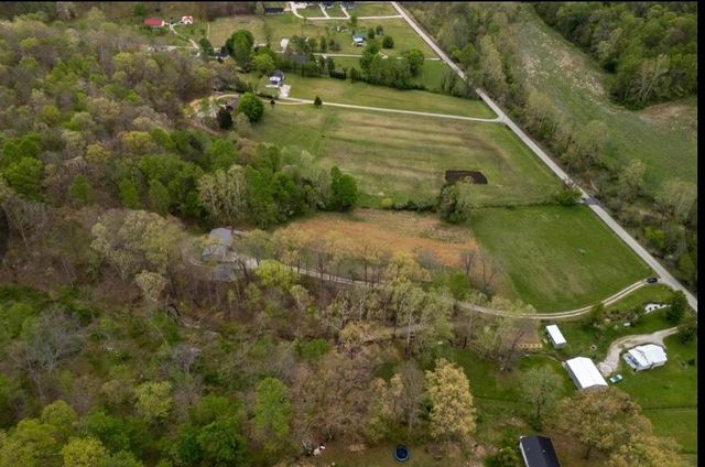 6130 Hardwicks Creek Road, Clay City, KY 40312
