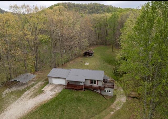 6130 Hardwicks Creek Road, Clay City, KY 40312