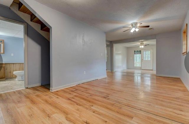 6130 Hardwicks Creek Road, Clay City, KY 40312