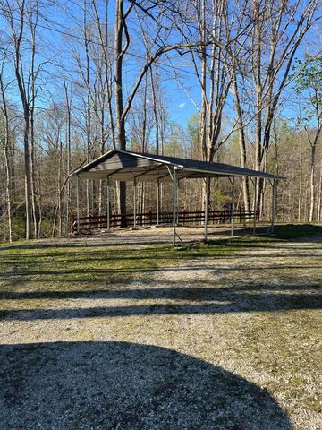 6130 Hardwicks Creek Road, Clay City, KY 40312