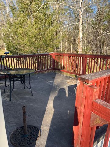 6130 Hardwicks Creek Road, Clay City, KY 40312