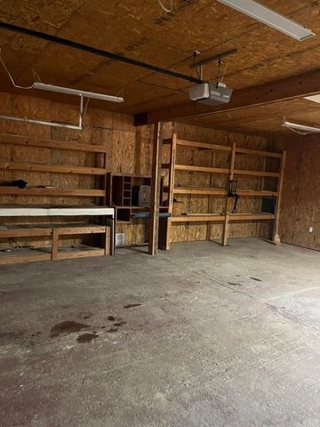 6130 Hardwicks Creek Road, Clay City, KY 40312