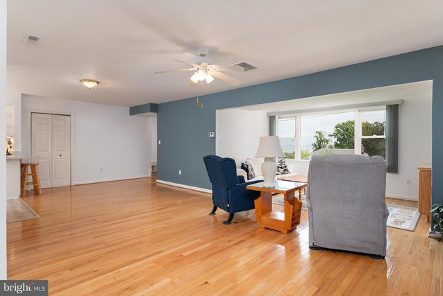 2814 RIDGE RD, Huntingtown, MD 20639