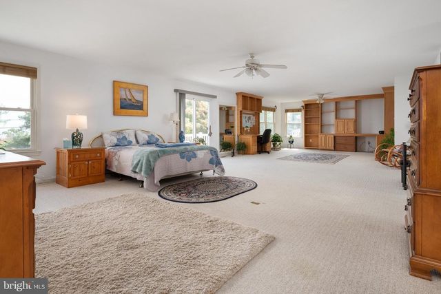 2814 RIDGE RD, Huntingtown, MD 20639