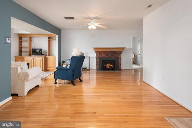 2814 RIDGE RD, Huntingtown, MD 20639