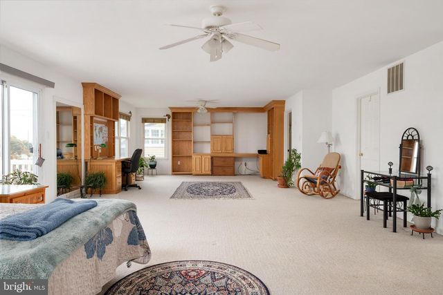 2814 RIDGE RD, Huntingtown, MD 20639