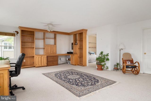 2814 RIDGE RD, Huntingtown, MD 20639
