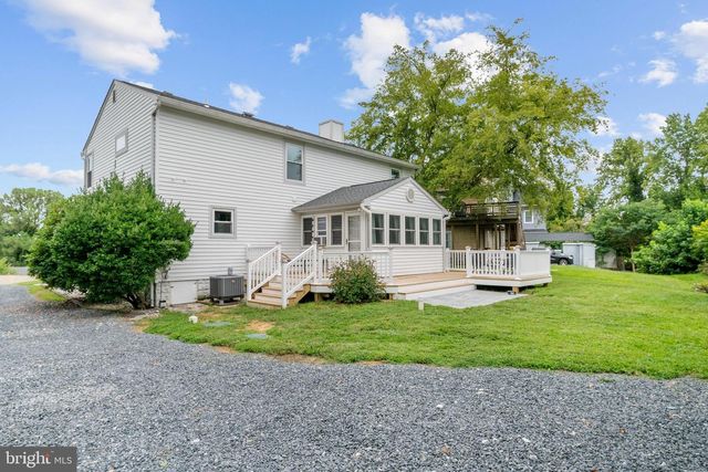 2814 RIDGE RD, Huntingtown, MD 20639