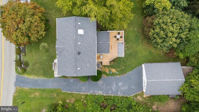 2814 RIDGE RD, Huntingtown, MD 20639