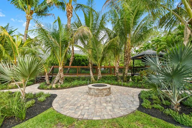 13480 42nd Road N, West Palm Beach, FL 33411