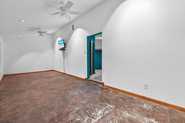 13480 42nd Road N, West Palm Beach, FL 33411