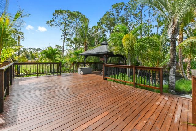 13480 42nd Road N, West Palm Beach, FL 33411