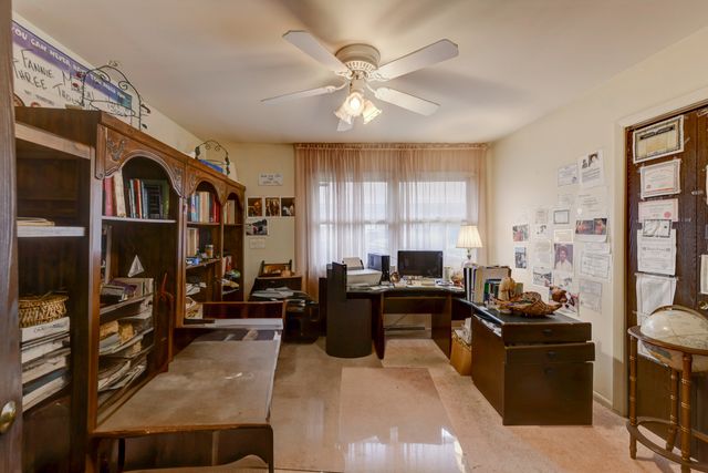 126 Denell Drive, Crete, IL 60417