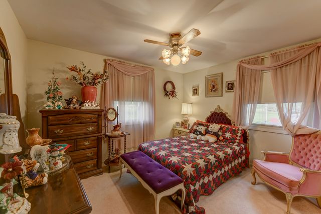 126 Denell Drive, Crete, IL 60417