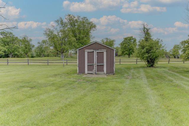 126 Denell Drive, Crete, IL 60417