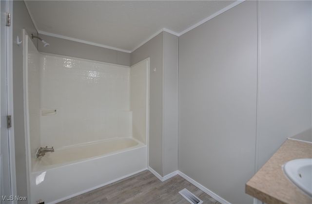 14000 Lincoln Street 3, Minerva, OH 44657