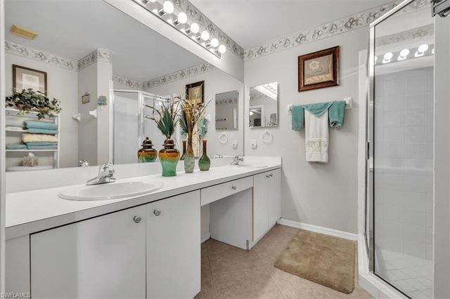 8075 Tiger CV # 1706, Naples, FL 34113