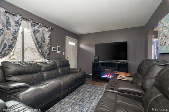 1621 Whitcomb Avenue, Royal Oak, MI 48073