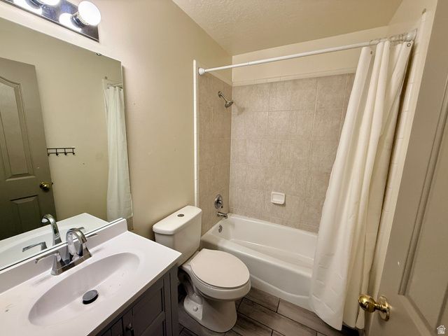 4101 W 4600 S, Roy, UT 84067