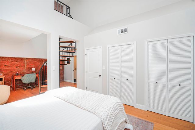 46 Bay St Landing Q1F, Staten Island, NY 10301