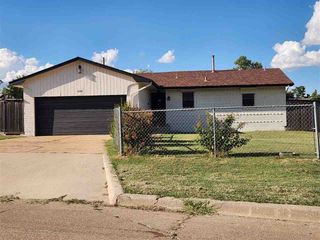 5301 NW Ash Ave, Lawton, OK 73505
