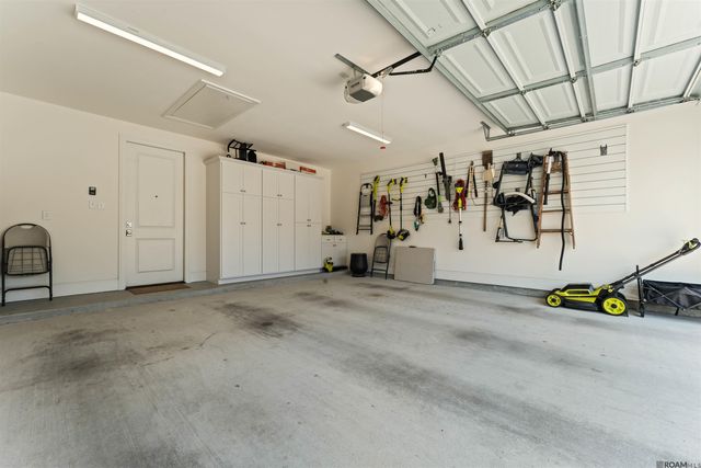 1810 Dauphine St, Baton Rouge, LA 70808