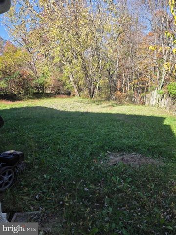 9716 FRANKLIN AVE, Lanham, MD 20706