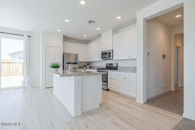 3627 Santa Monica Court, Rosamond, CA 93560