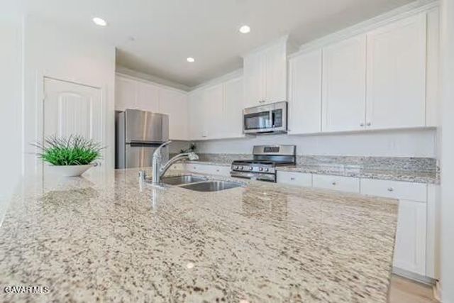 3627 Santa Monica Court, Rosamond, CA 93560