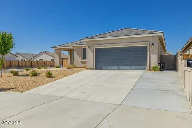 3627 Santa Monica Court, Rosamond, CA 93560