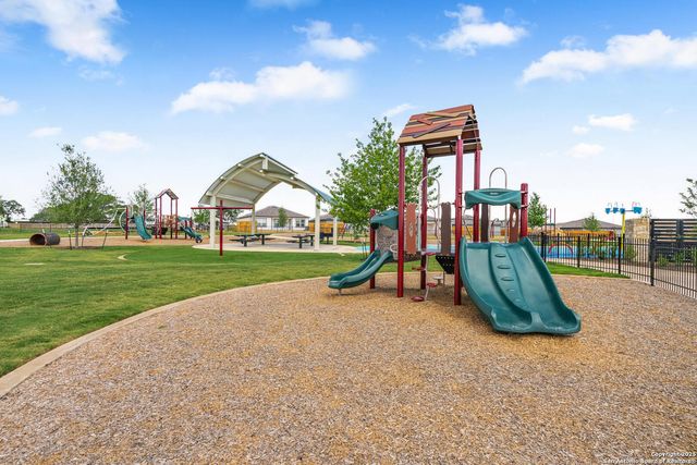 16020 Stratford Cove, Lytle, TX 78052