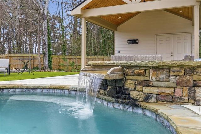 2116 Prospect Walk Way, Lawrenceville, GA 30043