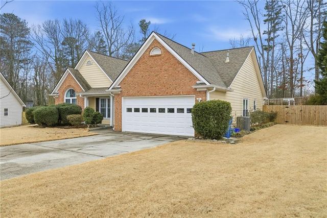 2116 Prospect Walk Way, Lawrenceville, GA 30043
