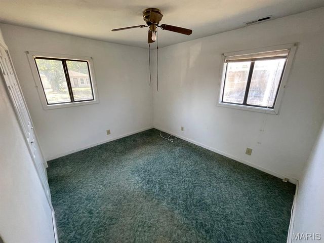 1108 N 39th Street, Belleville, IL 62226