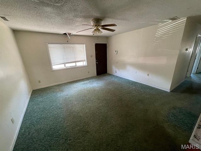 1108 N 39th Street, Belleville, IL 62226