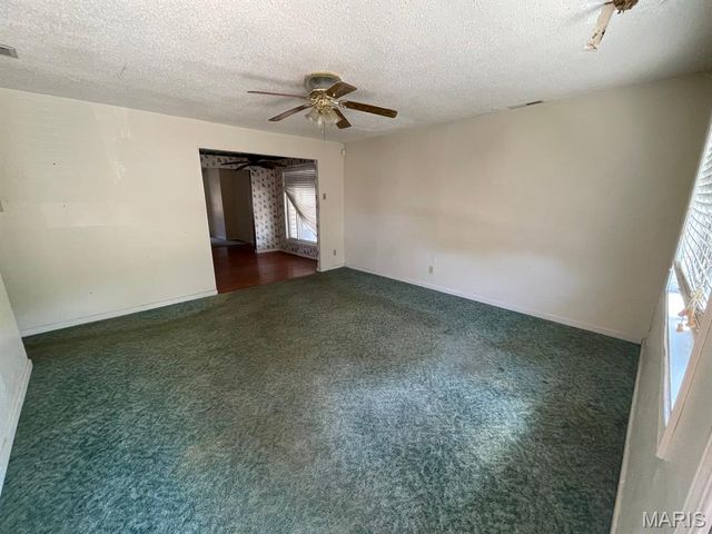 1108 N 39th Street, Belleville, IL 62226