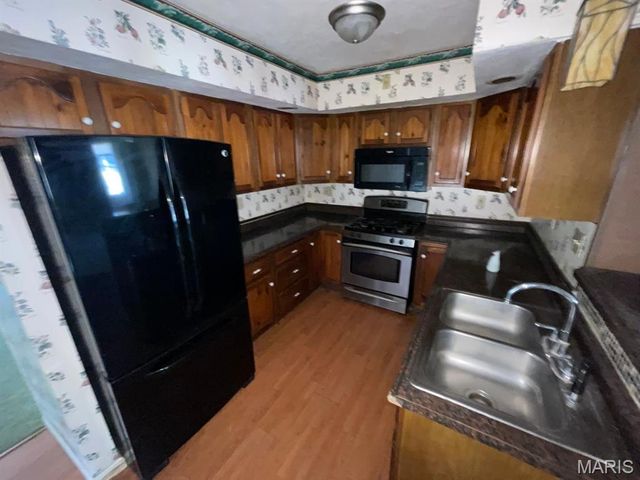 1108 N 39th Street, Belleville, IL 62226