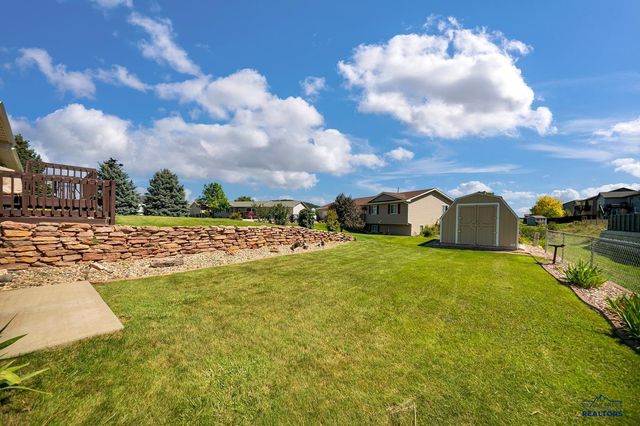 9310 ASTORIA LN, Summerset, SD 57718
