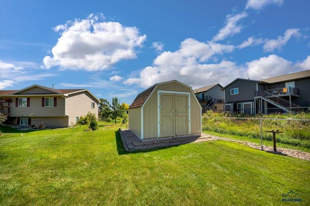 9310 ASTORIA LN, Summerset, SD 57718