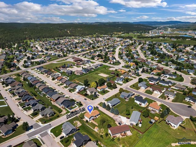 9310 ASTORIA LN, Summerset, SD 57718