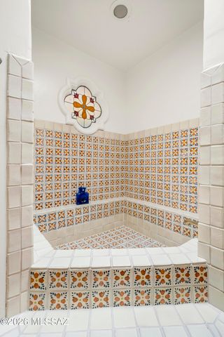 5561 E Sutler Lane, Tucson, AZ 85712